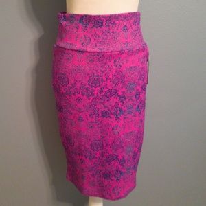 LuLaRoe Cassie / pencil skirt